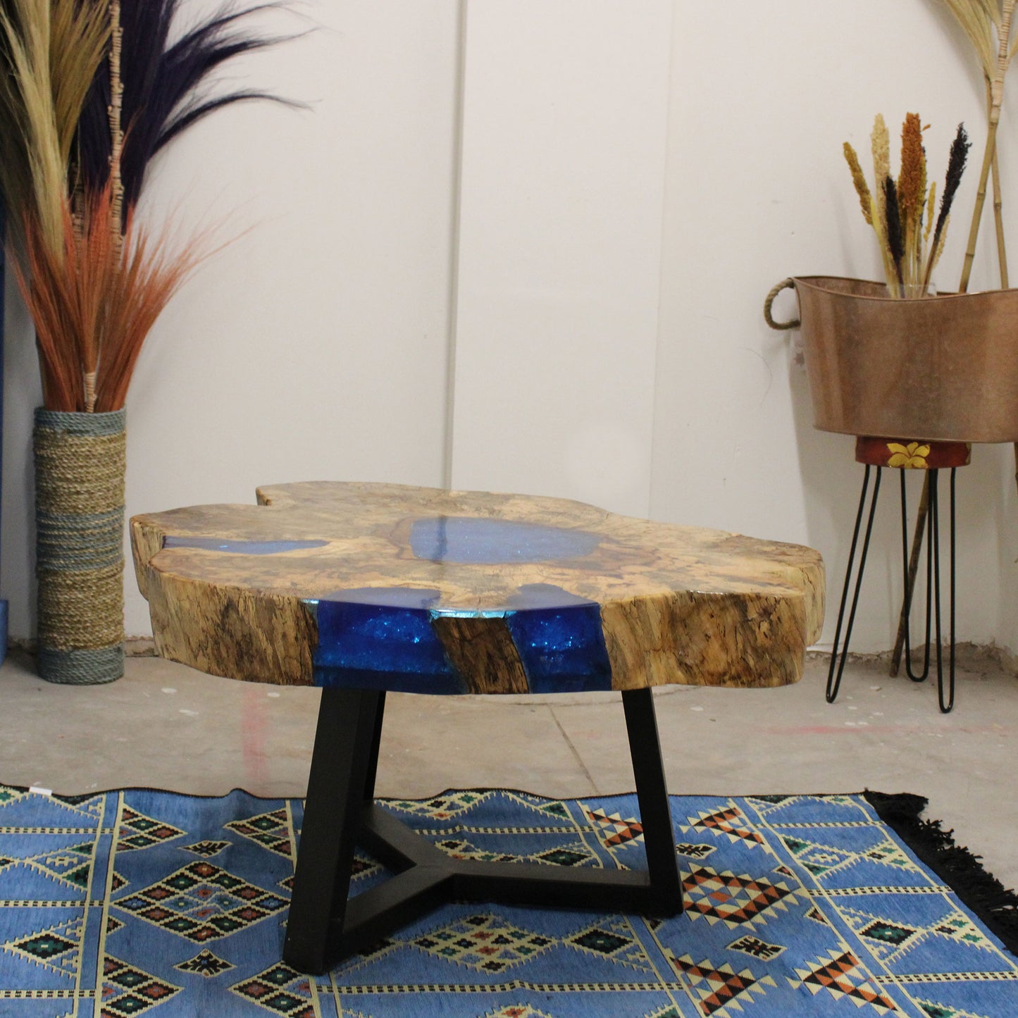 Blue Resin Coffee Table – Tamarind Wood & Natural Sky-Toned Resin