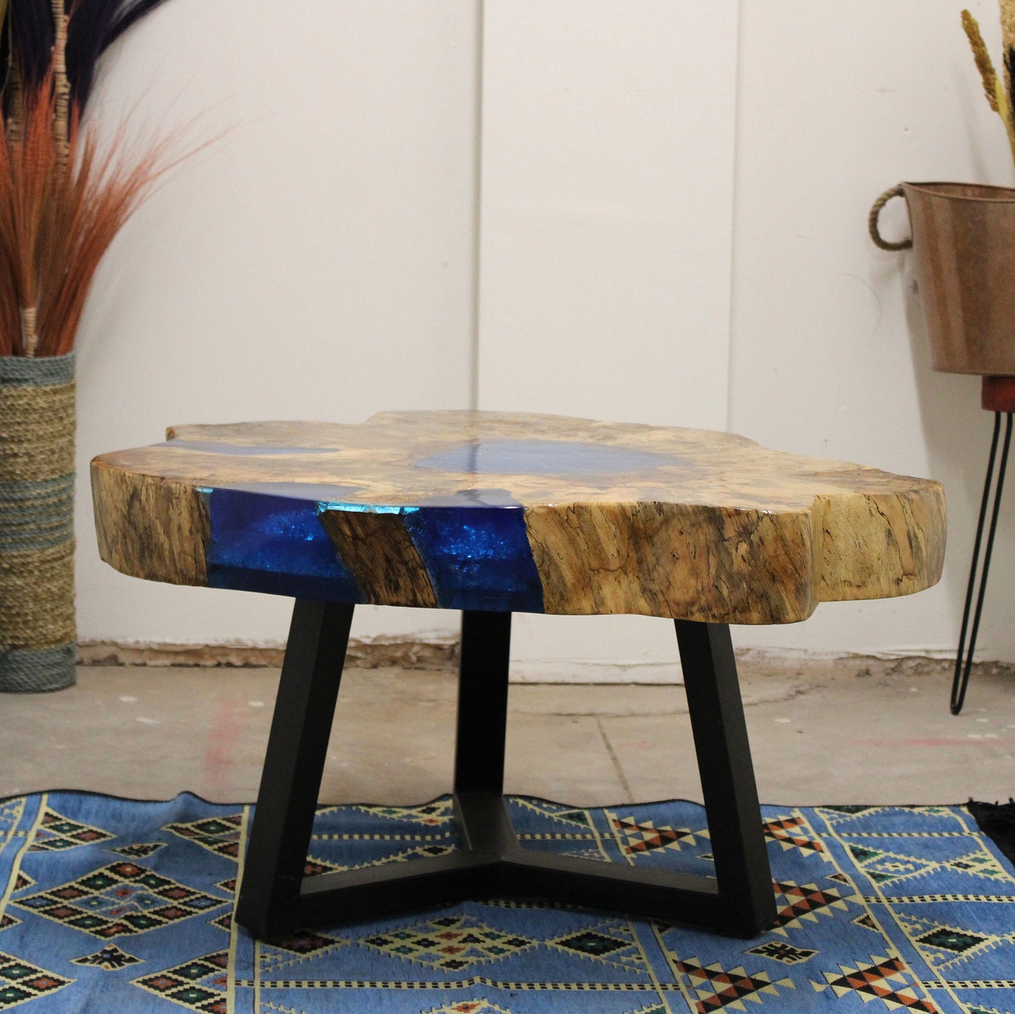 Blue Resin Coffee Table – Tamarind Wood & Natural Sky-Toned Resin