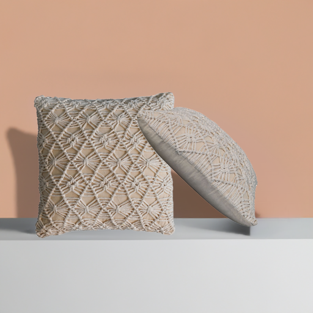 2x Maura Natural White Cushions